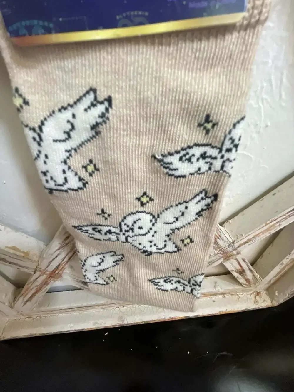 Harry Potter Hedwig Snow Owl Crew Socks Tan Size 10-13